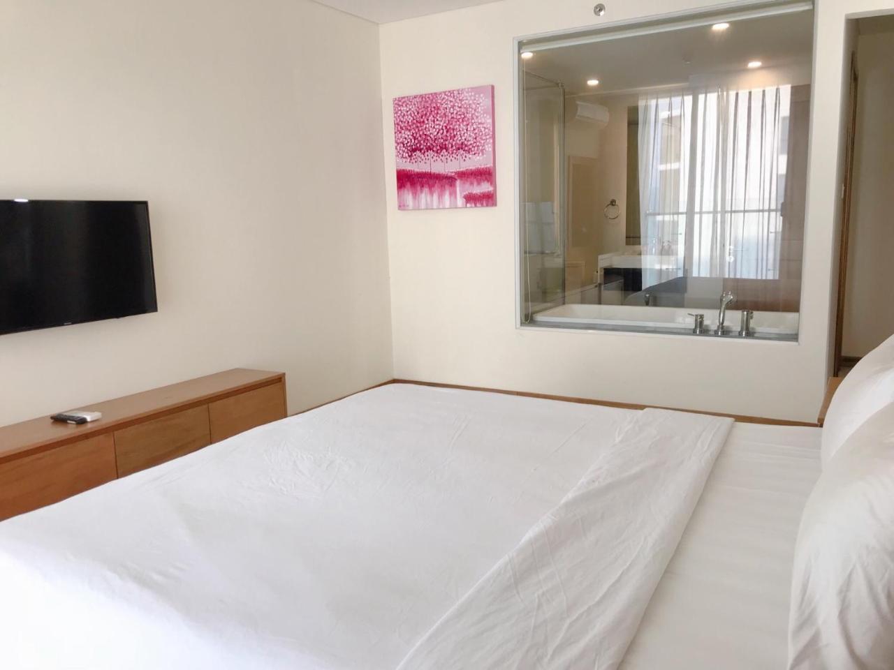 Luxury Holiday Nha Trang Esterno foto
